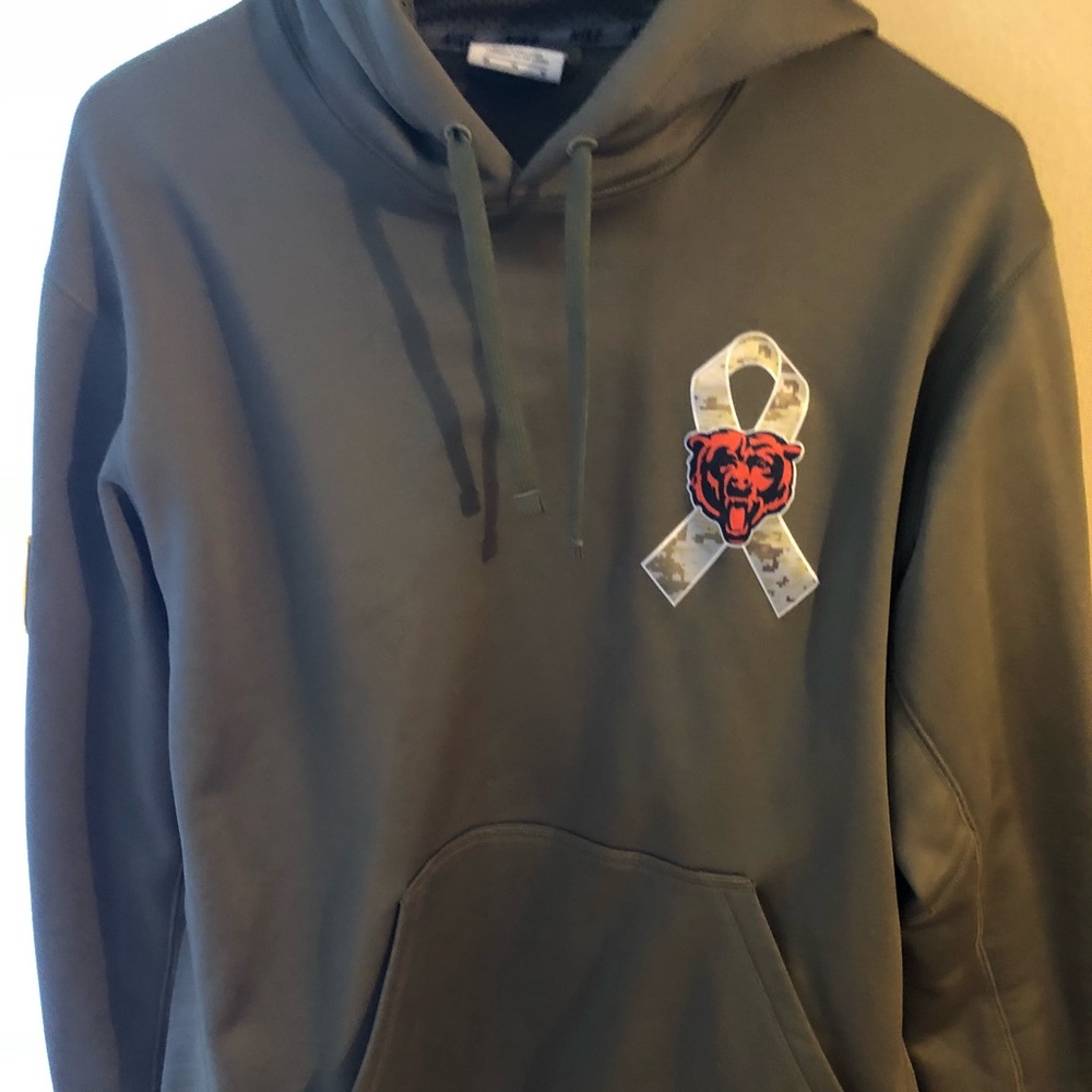 Nike bears hoodie